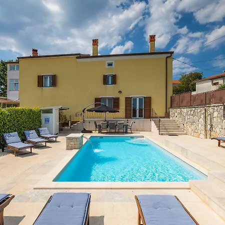Schoene Bei Rovinj Mit Privatem Pool Hébergement de vacances Rovinjsko Selo