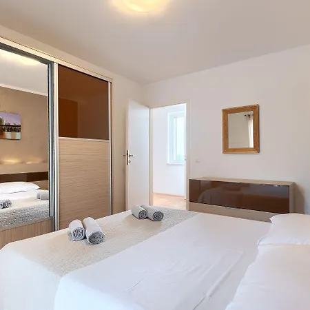 Schoene Bei Rovinj Mit Privatem Pool Hébergement de vacances
