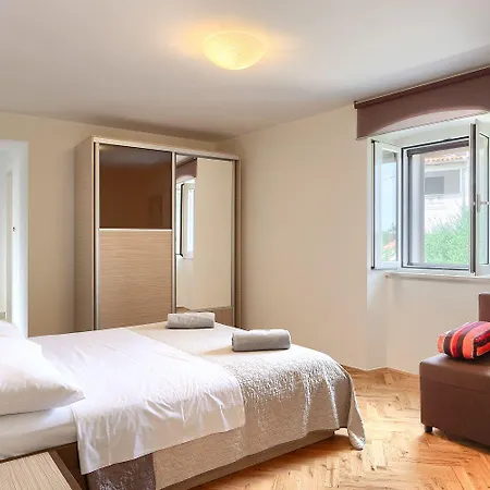 Schoene Bei Rovinj Mit Privatem Pool Hébergement de vacances *