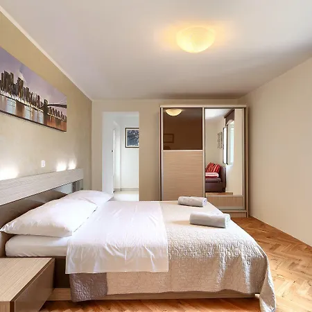 Schoene Bei Rovinj Mit Privatem Pool Hébergement de vacances