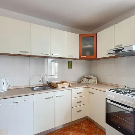 Schoene Bei Rovinj Mit Privatem Pool بيت للعطل روفينجسكو سيلو